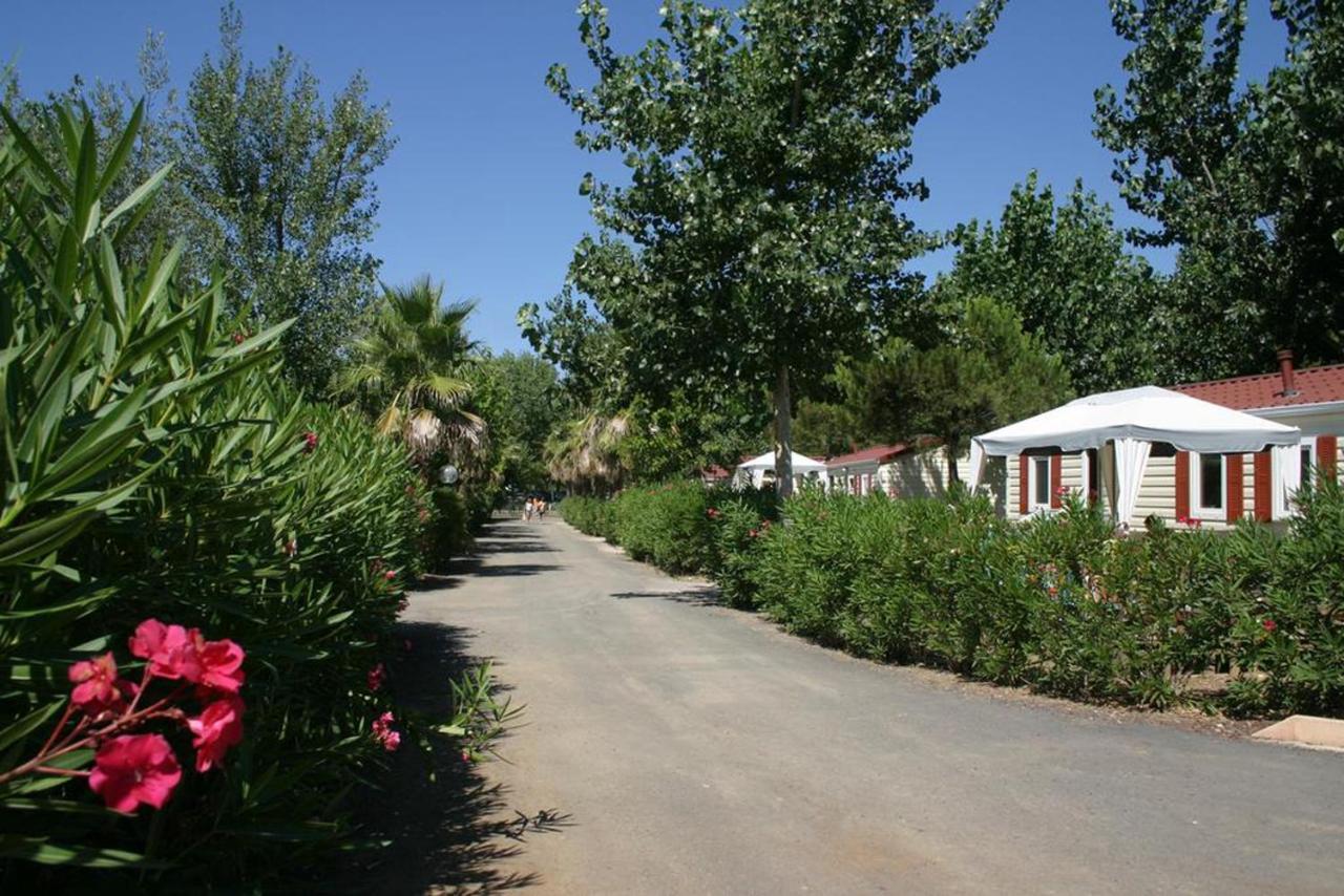 Vias-Plage Camping Les Salisses Quality Holidays Exterior photo