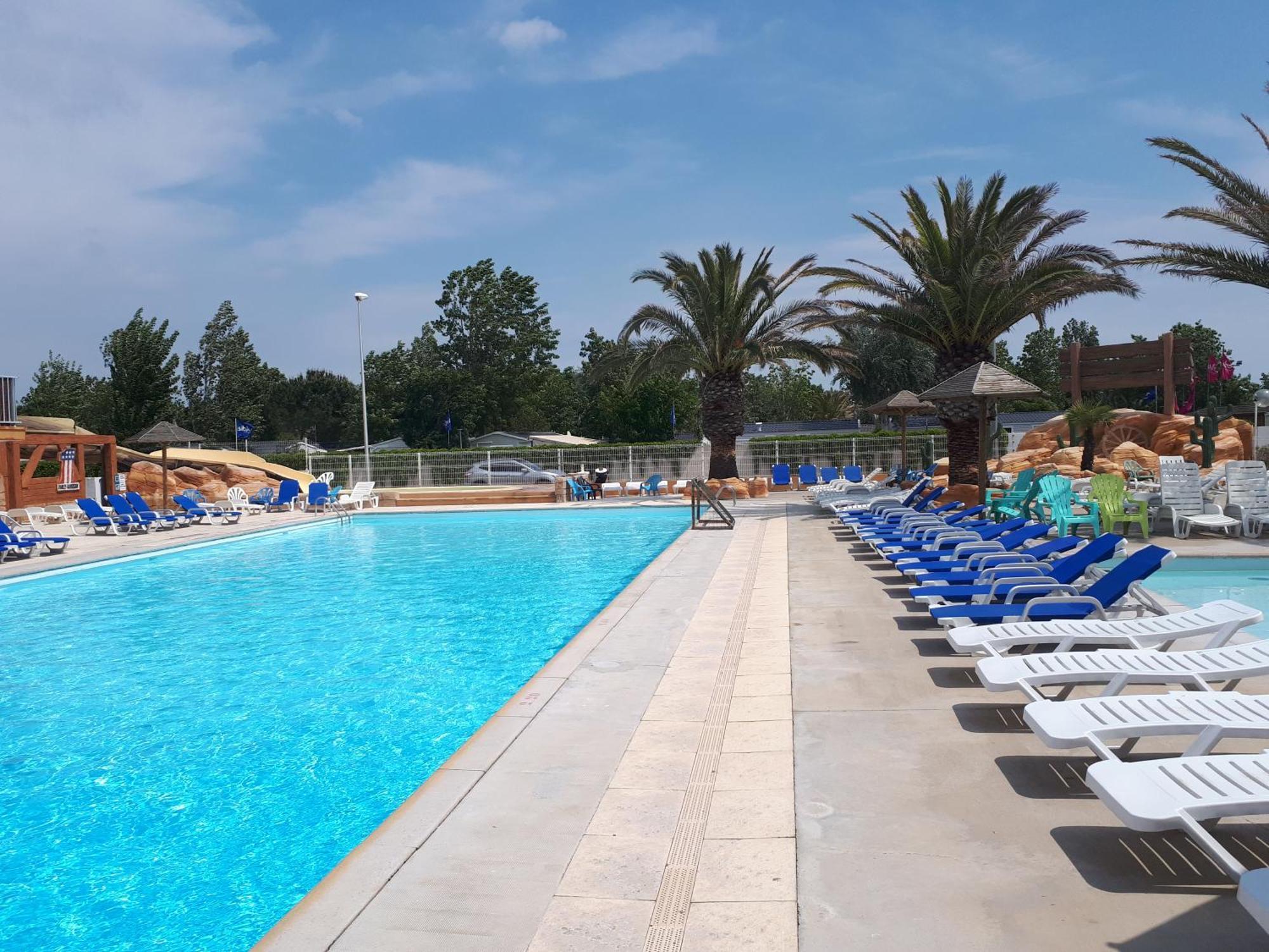 Vias-Plage Camping Les Salisses Quality Holidays Exterior photo